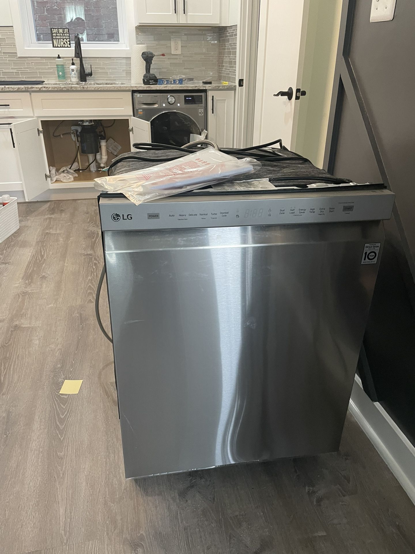 NEW LG Dishwasher Print Proof Stainless steel
