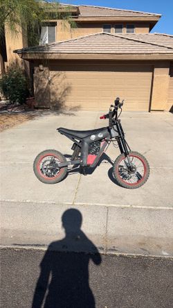 Tuttio looking for trades