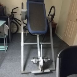 Nice INNOVA INVERSION TABLE