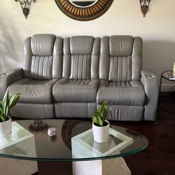 Recliner Couch And Love Seat 