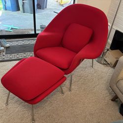 Quality Mid Century / Modern Chair & Ottoman
