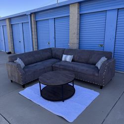 Modern gray sectional sofa