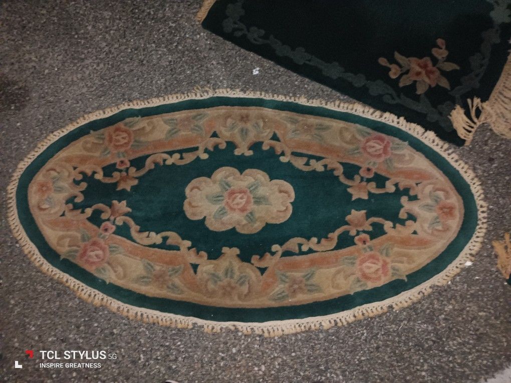 Green Floral Oriental Wool Rug!! Old Europe Antique Home Furnishings
