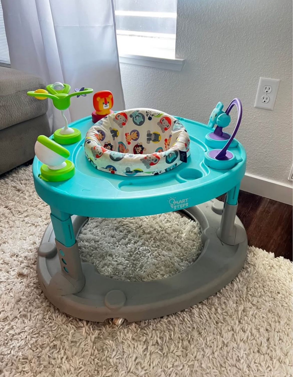 BABY WALKER 