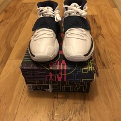 Nike Men Shoes Kyrie 6 TB 9.5