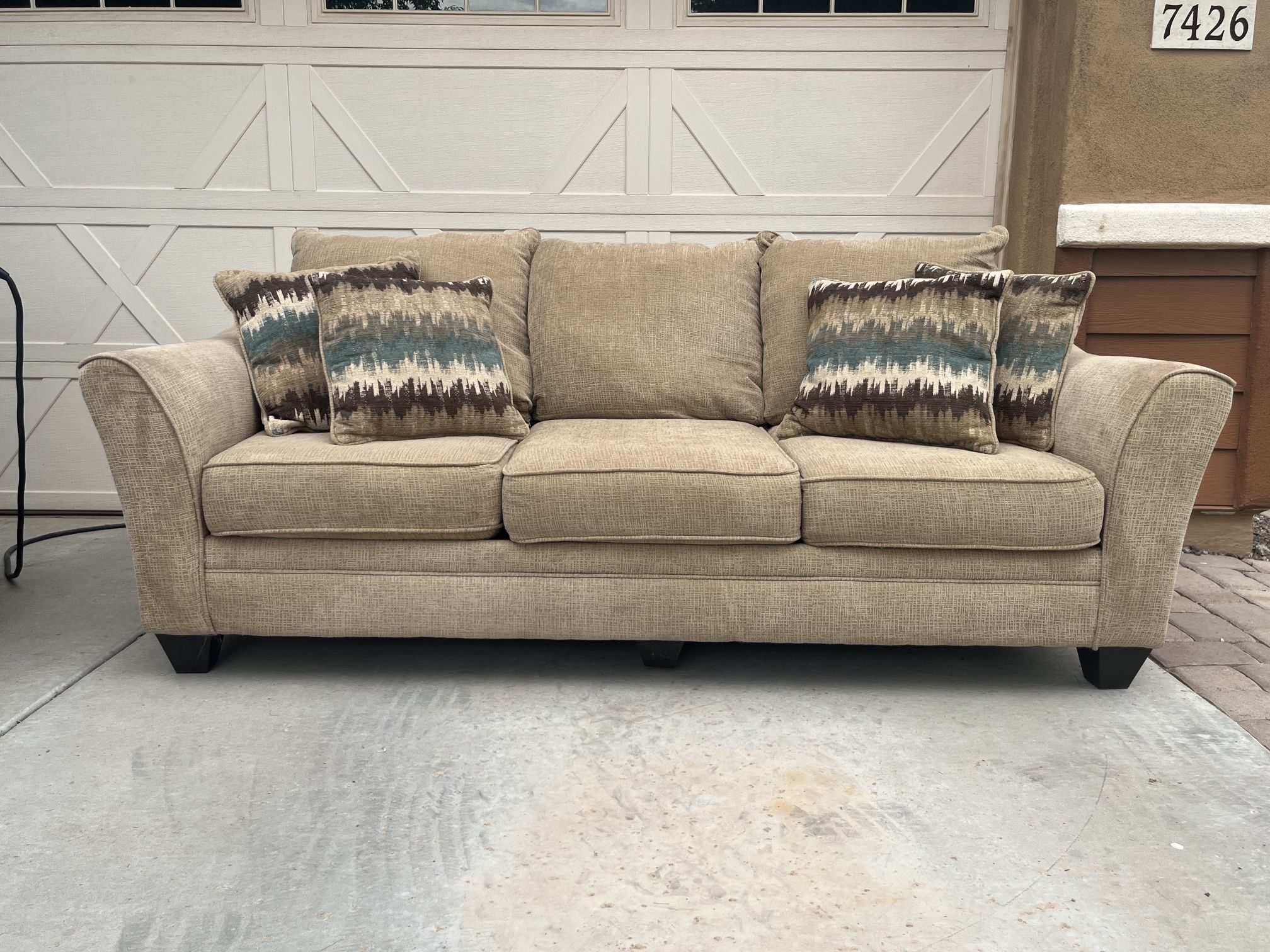 Couch With Queen Sofa Sleeper