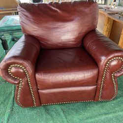 Nice Comfy Chair/Recliner