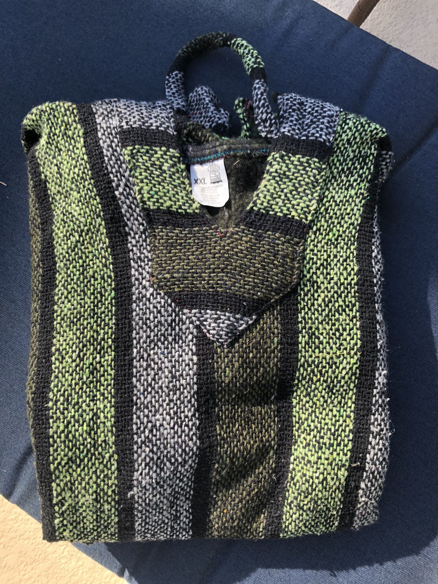 Xxl Artesanias Cuamatzi Pullover Poncho With Hoodie 