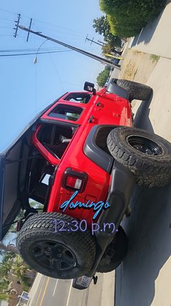 2018 Jeep wrangler UT.  Titulo de subasta