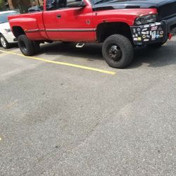 1997 dodge ram 3500 Cummins 