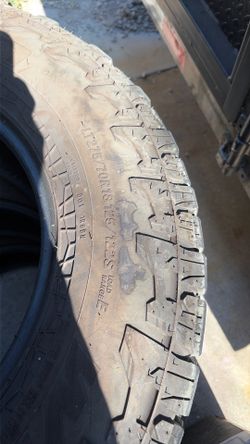 Tires LT/275/70/18 falken