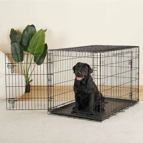 Large Dog Kennel Metal W/ Plastic Tray
