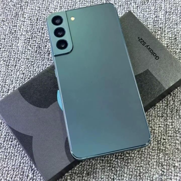 Samsung Galaxy S22 5G 128gb  Unlocked, FREE Smartwach/ Headphones. Pay $1 Today Rest in payments. NO CREDIT NEEDED FINANCING