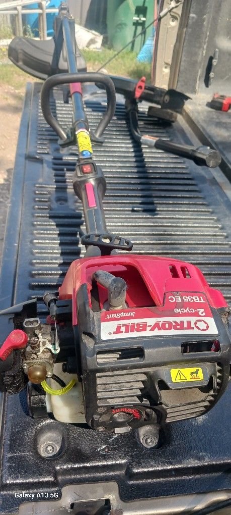 TROY-BILT Y Piesa Para Tierra