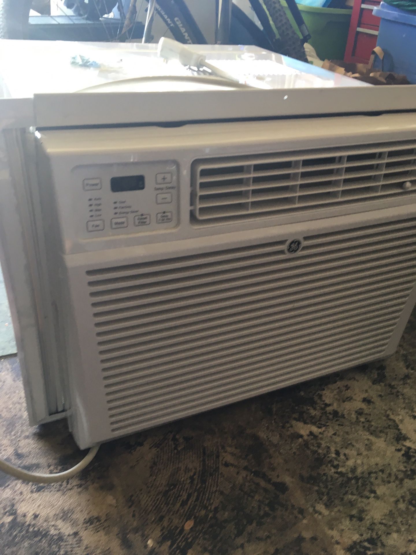 14,000 BTU GE Window Air Conditioner Unit 115-Volt
