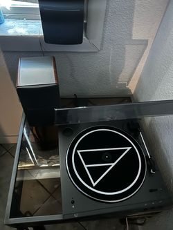Audio Technica AT-LPGO-BT with wired speaker