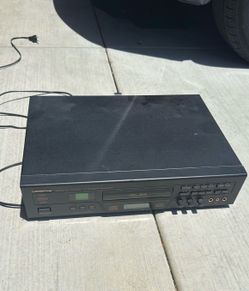 Vocopro CDG3000 karaoke player mixer