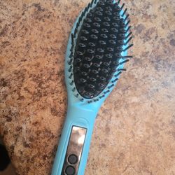 Straightener 