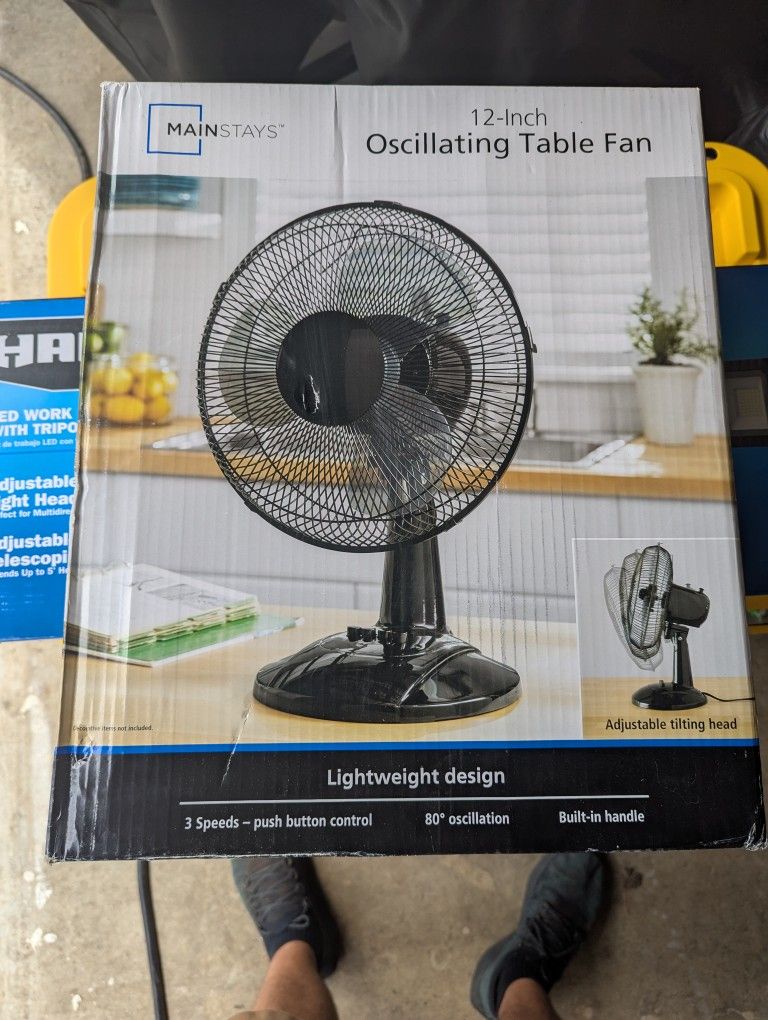 FREE 12 Inch Oscillating Table Fan. BRAND NEW
