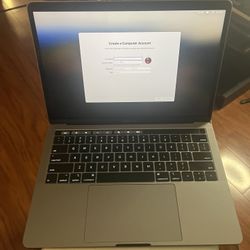 2019 APPLE MACBOOK PRO 2.4GHz 13 INCHES 16GB INTEL I7 6CORE 512GB BATTERY COUNT ONLY 250