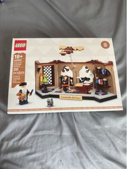 Lego Tribute to Leonardo da Vinci GWP