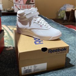 Womens Reeboks Brand New In Boxes