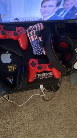 PS4 3 controllers and two headsets 2k20 and madden 20