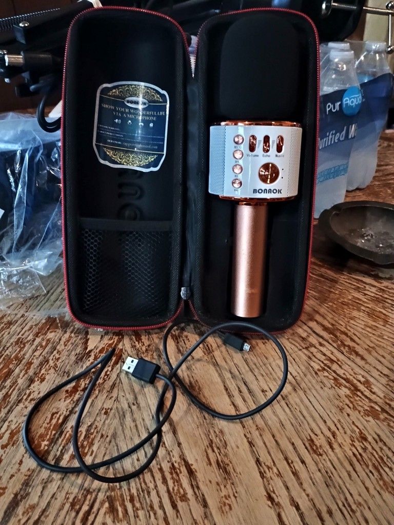 BONAOK Wireless Bluetooth Karaoke Microphone ~ 3-in-1 Portable Handheld ~