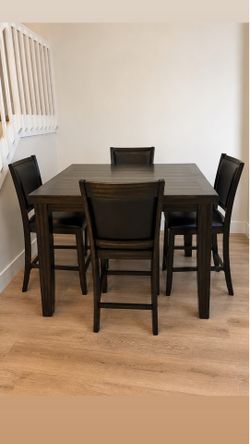 Wood Dining Room Table with 4 Chairs