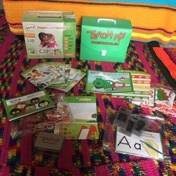 PRESCHOOLER LEARNING KIT —- LIKE NEW ‼️ MISSING THE DRAWING BOARD ‼️
