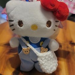 Hello Kitty With Crochet Bag 