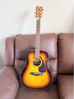 Yamaha acoustic guitar