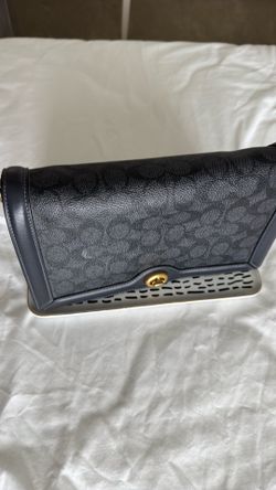 Coach shoulder/crossbody