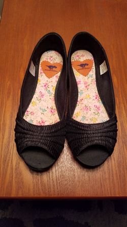 Black fabric slip-ons