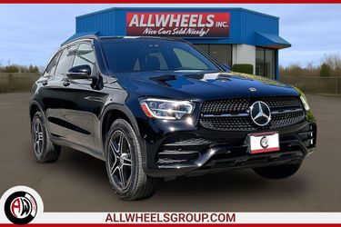 2022 Mercedes-Benz GLC 300