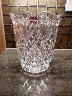 Vintage Noritake Crystal Vase