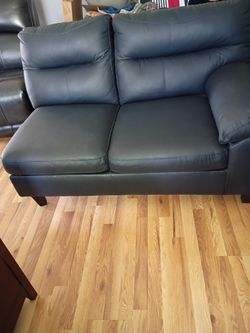 Couch Vinyl Navy (REDUCED TO $34)