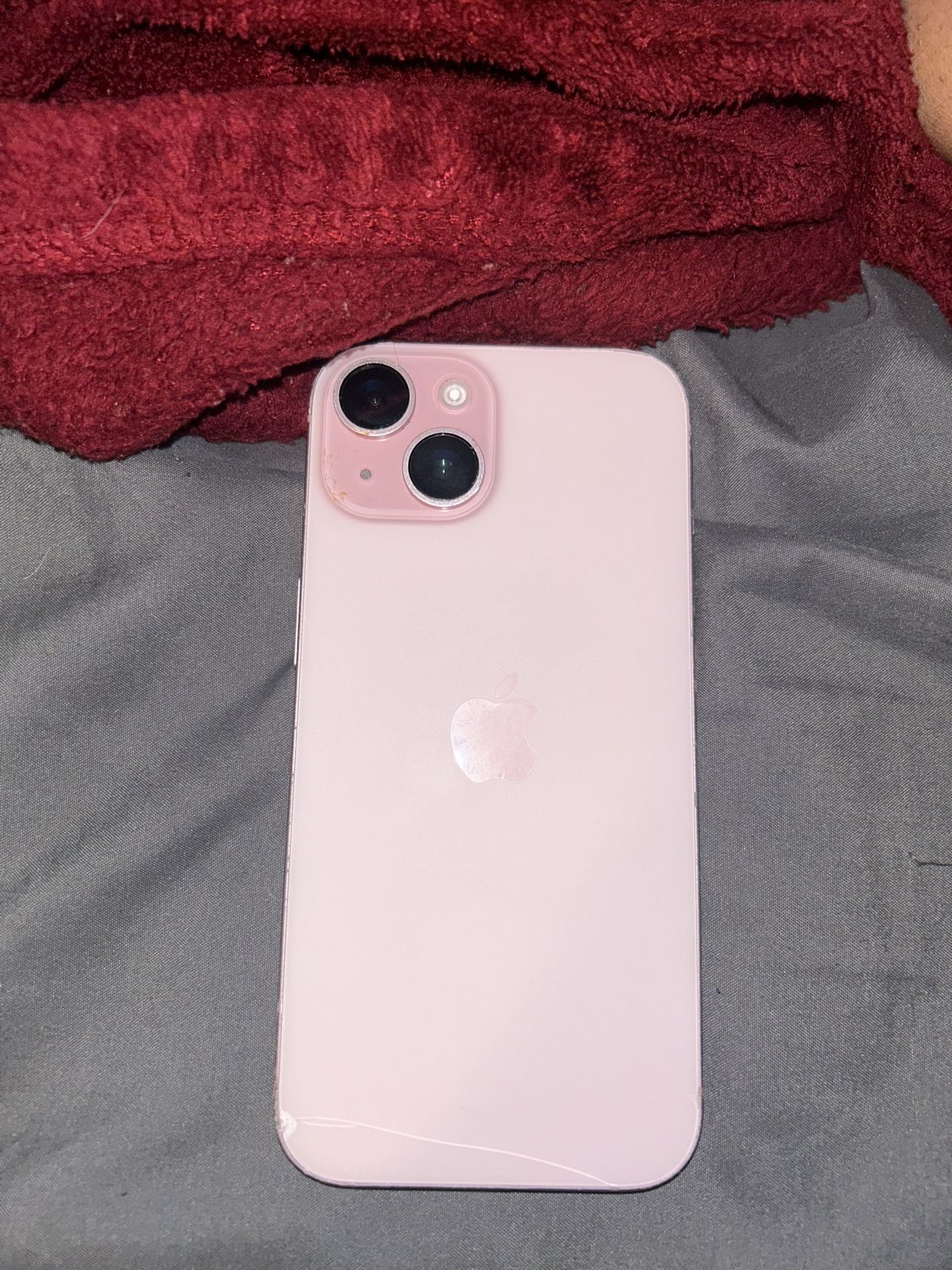 iPhone 15 (sim Locked)