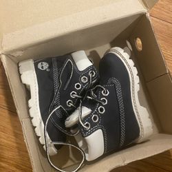 New Timberland Kids Waterproof Blue Boots Size 4