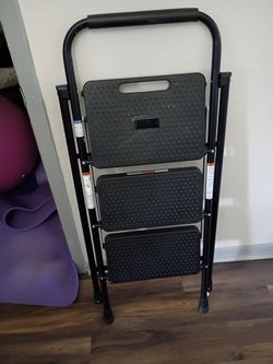 Step stool
