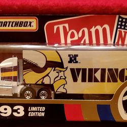 VIKINGS MATCHBOX TRANSPORTER 
