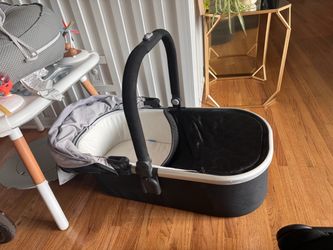 Uppababy stroller bassinet (brand new)
