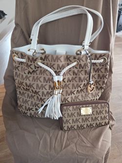 Michael Kors signature monogram shoulder bag with matching Wallet