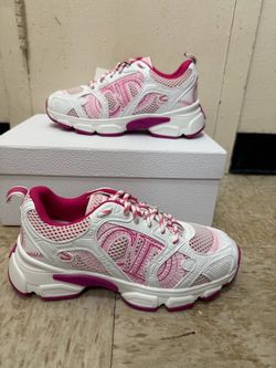 Women sneakers