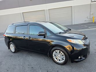 2011 Toyota Sienna