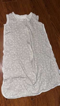 $8 for baby sleeping sack size S 