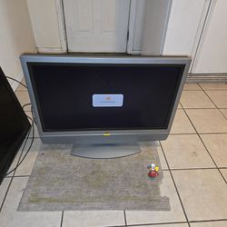 Flat Sxreen TV 