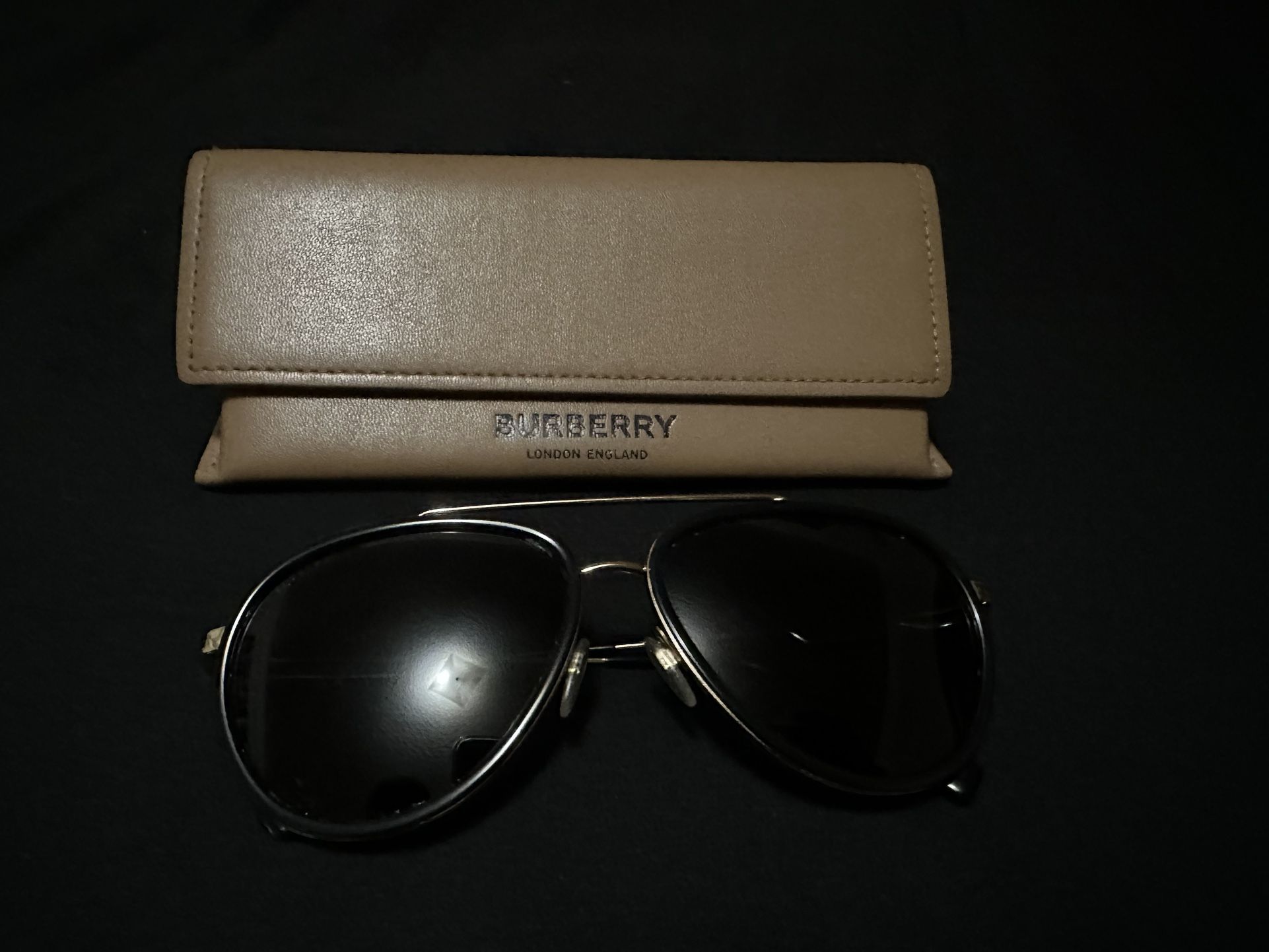 Burberry polarized sunglasses 