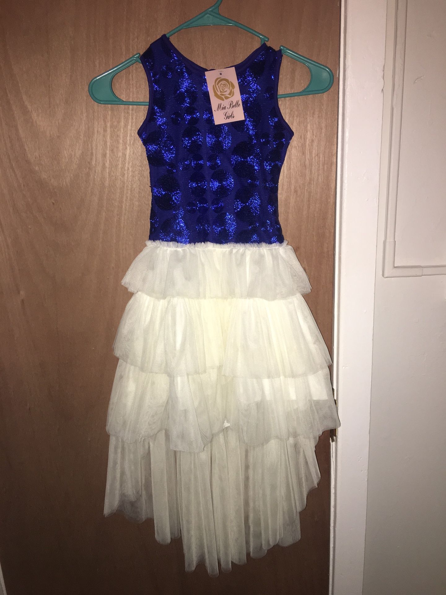 Beautiful hi-lo Girl Dress size 6/7 -New!!