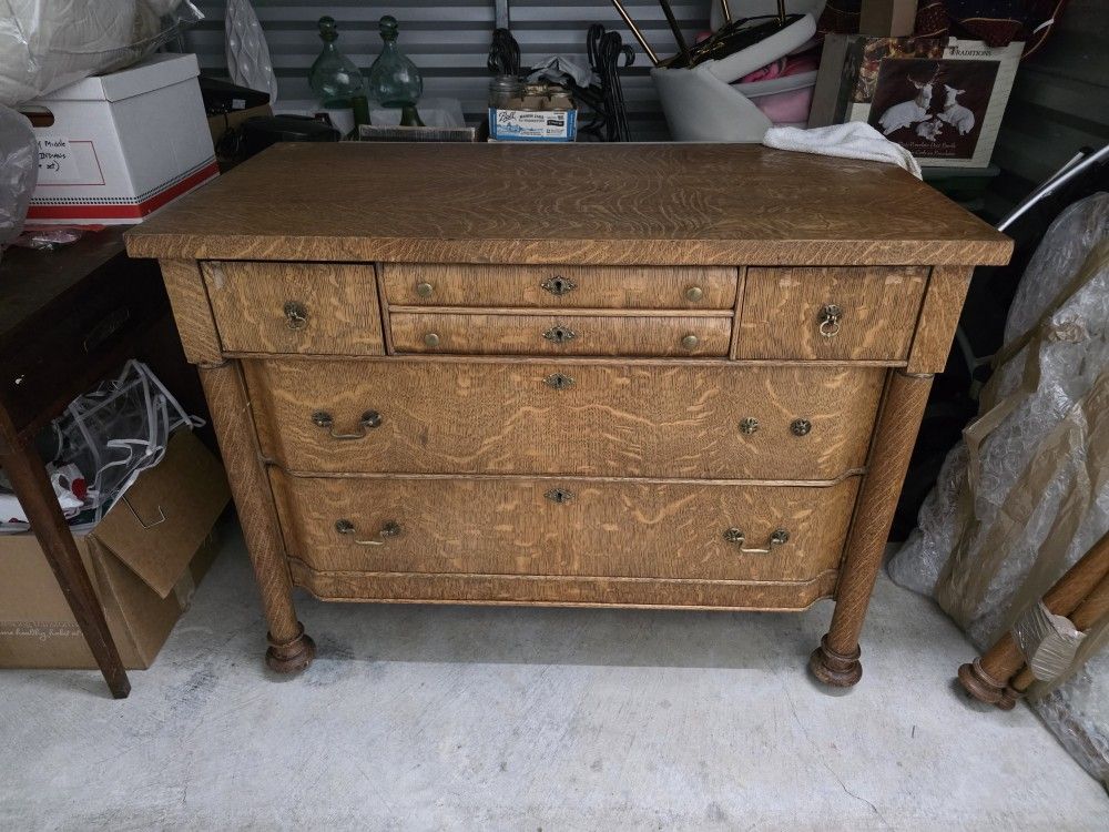 🪞 Antique Tiger Oak Dresser with Mirror – Unique 4-over-2 Drawer Layout (Early 1900s)